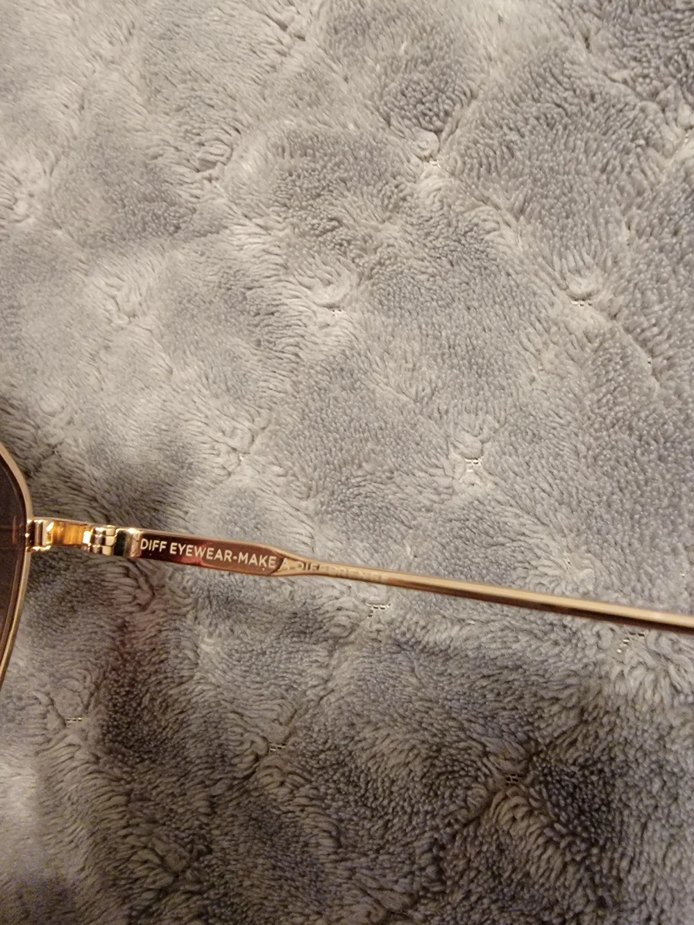 Diff Dash Shield Gold with Brown Gradient Lenses (Nwot)